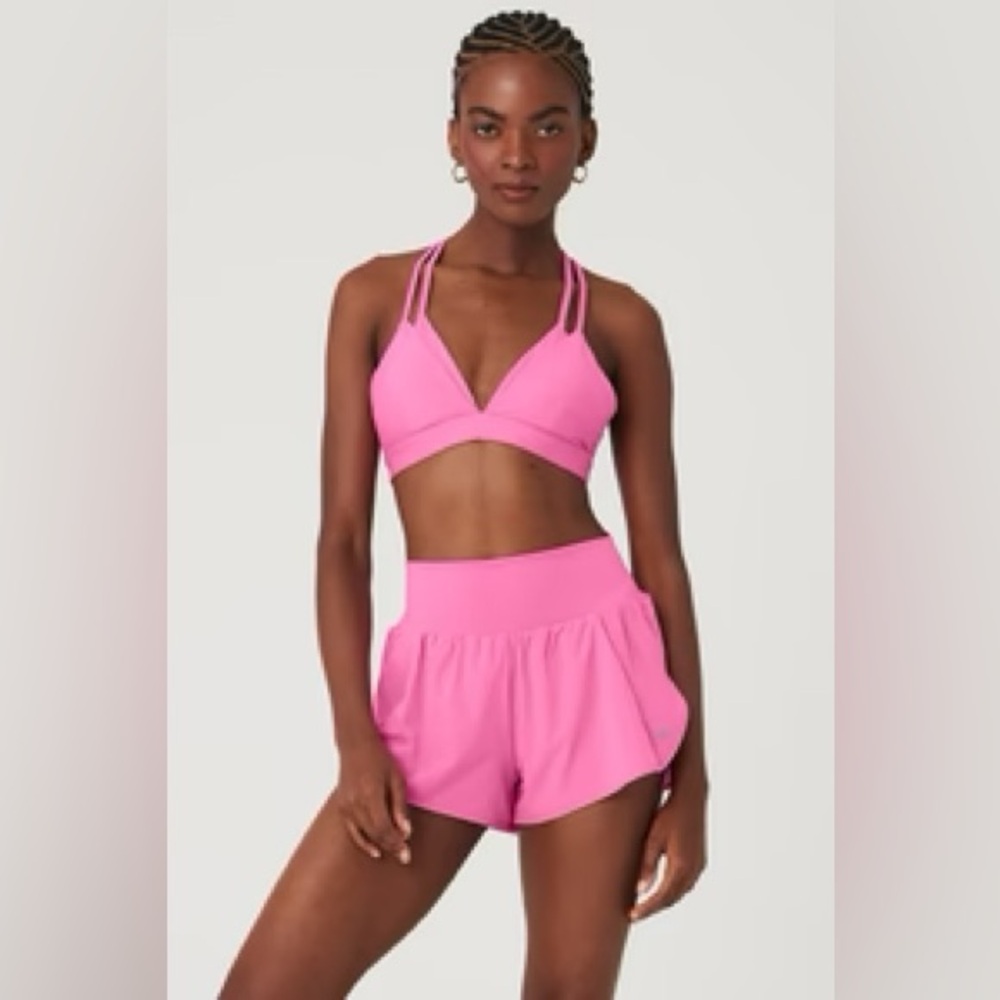 ALO Yoga Lavish Fuchsia Strappy Sports Bra